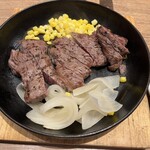 神田の肉バル RUMP CAP - 肩ロースステーキ