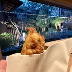 東山 緒方 - ふぐ唐揚げ