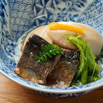 Omakase Hinata - 季節の煮物_身欠き鰊と山形河北町産里芋の煮物です。