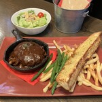 Dining & Bar LAVAROCK - 特製ハンバーグランチ　ガーリックトースト