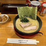 麺屋 一得 横浜家系ラーメン - 