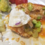 キッチン ブルー グローブ - ポテサラを乗せてみます