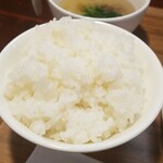 キッチン ブルー グローブ - ご飯大盛りのアップ