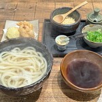 釜揚げうどん専門店もと - 