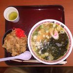 味福 - ラーメン生姜焼き丼セット　850円