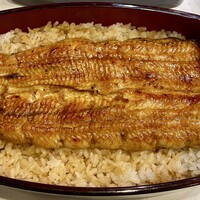 入谷鬼子母神門前のだや - 匠の鰻 兼光（極特大） 三河一色産
                    お重二段目は鰻重♪