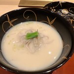 銀座 しのはら - 白味噌仕立ての椀