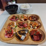 鶴橋ホルモン本舗 駅前店 - 