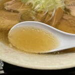 麺とおばんざいとお酒のお店 佳什 - 淡麗スープは豚骨ベースにまろやかな塩のカエシ