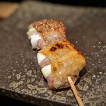 YAKITORI 燃 es - 包みネギマ　皮パリの極致！美味しいものは美しい。