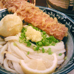 梅田 釜たけうどん