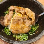 らーめんと石焼めし 若虎 - 牛カルビ飯