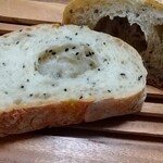 カントリーブレッド - 長期熟成フランスパン