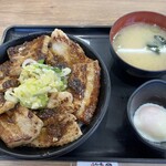 伝説のすた丼屋 - 