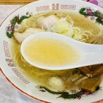 麺や二代目 夜来香 - 【こってり豚塩ラーメン＝スープ】