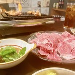 Taishuu Horumon Yakiniku Jun - 焼しゃぶ 1760円