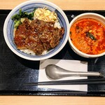 Yakitatenokarubi - 牛ハラミ丼(並)＋ユッケジャンスープ(小)セット
                        1,140円