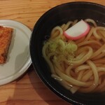 デリカトガクシ - 讃岐うどん(コロッケはサービス)500円