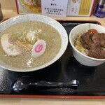 麺dining 昼の大統領 - 料理写真: