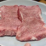 炭火焼肉ホルモンさわいし - たん