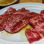 炭火焼肉ホルモンさわいし - イチボ、何とかハラミ