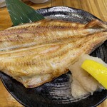 タカマル鮮魚店 - ホッケ焼き