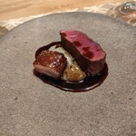 Kashu - 蝦夷鹿3時間ロースト
      
      鹿と赤ワインのソース
      