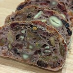 ラトリエ ドゥ プレジール - パン オ フリュイ ルージュ 2022