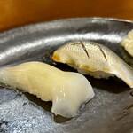 Sushi Yoshitake - ヤリイカと小肌