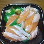 丼丸 d´Ome - トロサーモン丼にトロサーモントッピング(^-^)