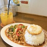 ラモンの食堂 - ガパオライス