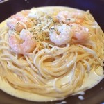 さんびきのこぶた - 小海老のクリームカレー風味。