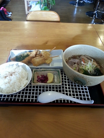 日曜日のランチ大盛り : 通りゃんせの写真