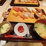 Sushi Uogashi Nihonichi - 