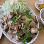 栄華 - ピートン定食のおかず