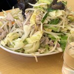 栄華 - 同僚の肉野菜炒めΣ(ﾟДﾟ υ) ｱﾘｬ