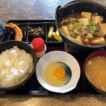 Yoshitsuneya - 肉豆腐定食