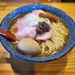 五味五香 - レアチャーシューはメチャクチャうまいっ！！　スープの好みは・・・人それぞれです。　やはり、貝出汁は少し苦手かも・・・