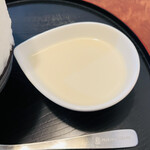 こひる庵 - 酒かすミルクを別添え250円　ほろよい福娘にも流用でたっぷり楽しんだー！