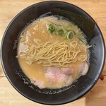 梨子麺堂 - 平打ち縮れ中太麺