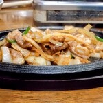 Baniku Ryouriki Cchou - 馬肉バラ焼き定食の馬肉バラ焼き
