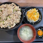 伝説のすた丼屋 - 