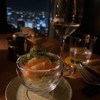 ザ タヴァン グリル＆ラウンジ - 