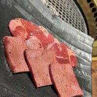 和牛とタン 焼肉 とみ 新橋本店 - 