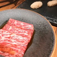 和牛とタン 焼肉 とみ 新橋本店 - 