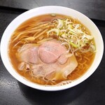 まるご食堂 - あっさり煮干しラーメン