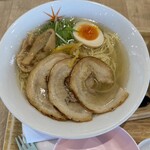 日本橋 麺屋ま石 - 炙りチャーシュー鯛ラーメン　大盛り