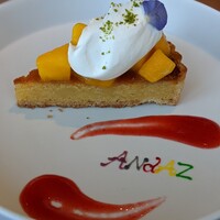 ザ タヴァン グリル＆ラウンジ - 