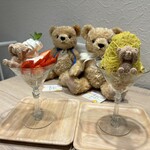 Koguma no Cafe - 國產草莓滿滿的聖代與熊熊的堅果巧克力，還有芋頭蒙布朗聖代與熊熊的堅果巧克力