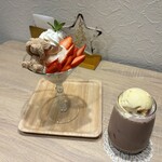 Koguma no Cafe - 國產草莓滿滿的聖代、熊熊的堅果巧克力、可可浮冰